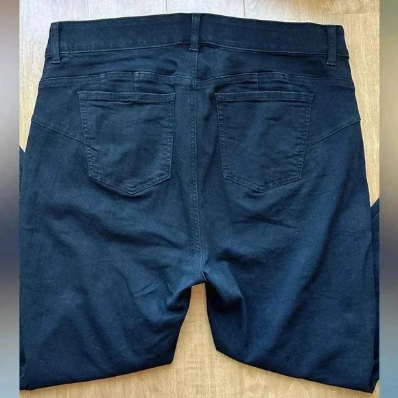 Torrid Bombshell Skinny Premium Stretch High-Rise Jean, Black, Size 18R - Picture 7 of 16